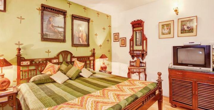 On The House Boutique Bed & Breakfast New Delhi
