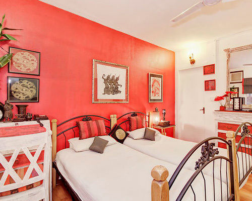 On The House Boutique Bed & Breakfast New Delhi
