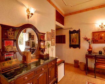 On The House Boutique 3* New Delhi