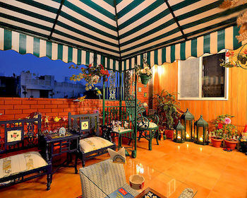 On The House Boutique New Delhi