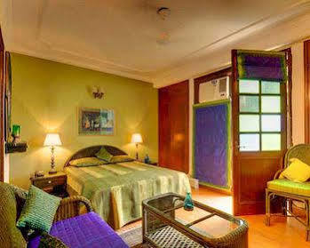 On The House Boutique Bed & Breakfast New Delhi